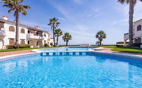 Holiday Home Nueva Playa-3